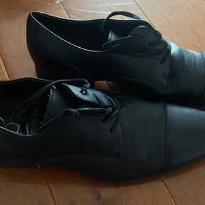 Calvin Klein Dress Shoes